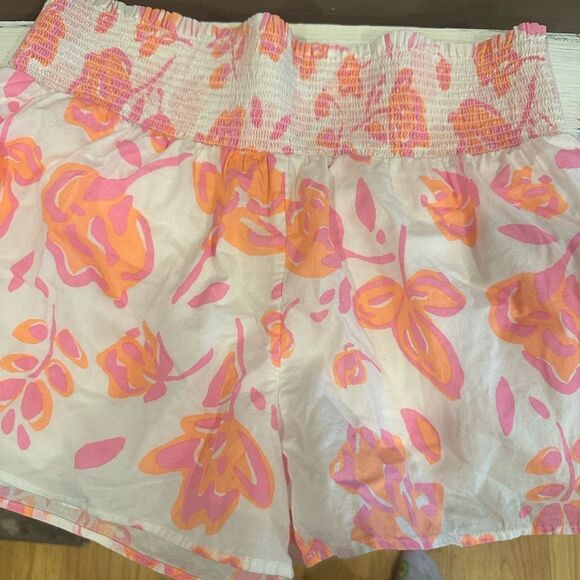Vineyard Vines Shorts medium floral - Picture 2 of 2